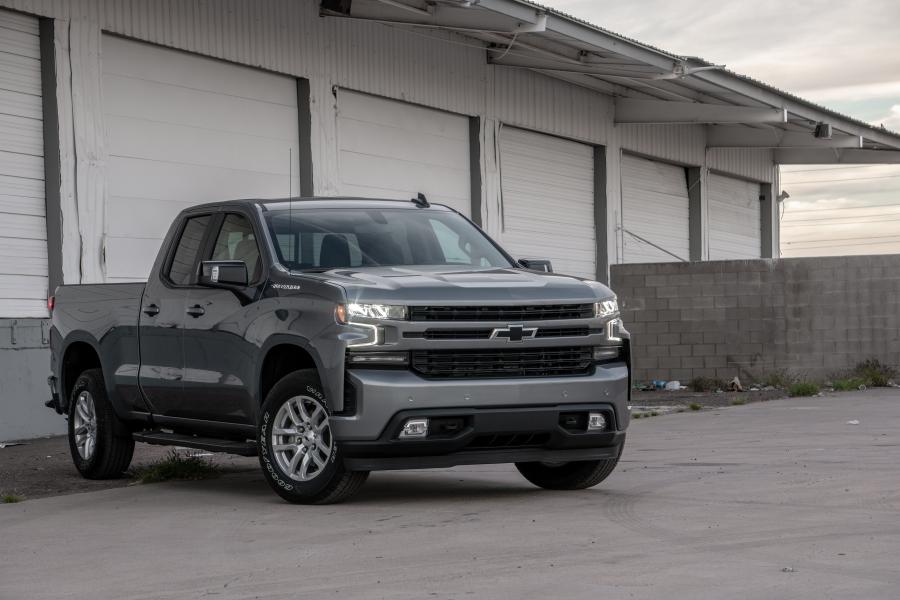  Chevrolet Silverado RST Double Cab 2018 года  (фото 40 из 40)